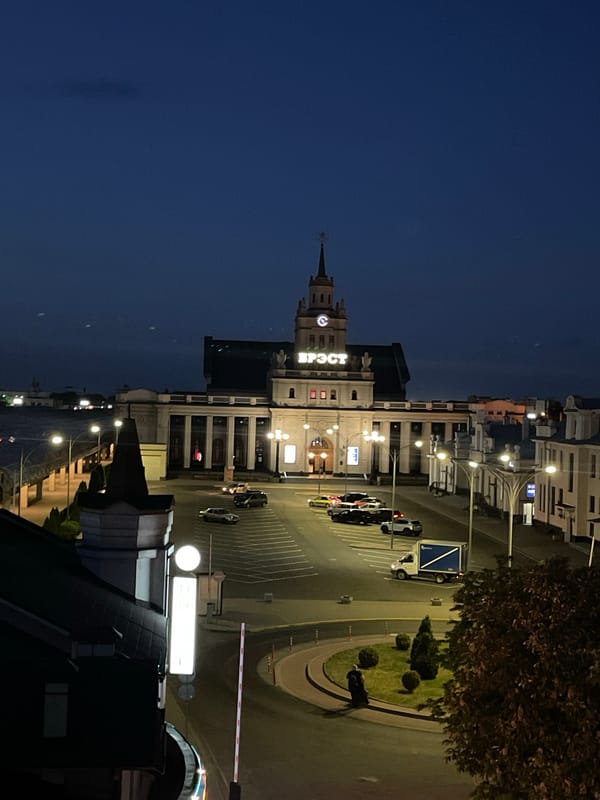 Evening streetlight scenes documented near Brest Railway Station