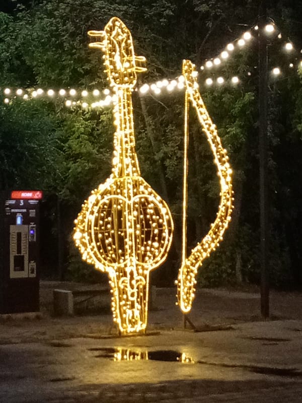 Qarağandı city center glows with light sculptures at dusk