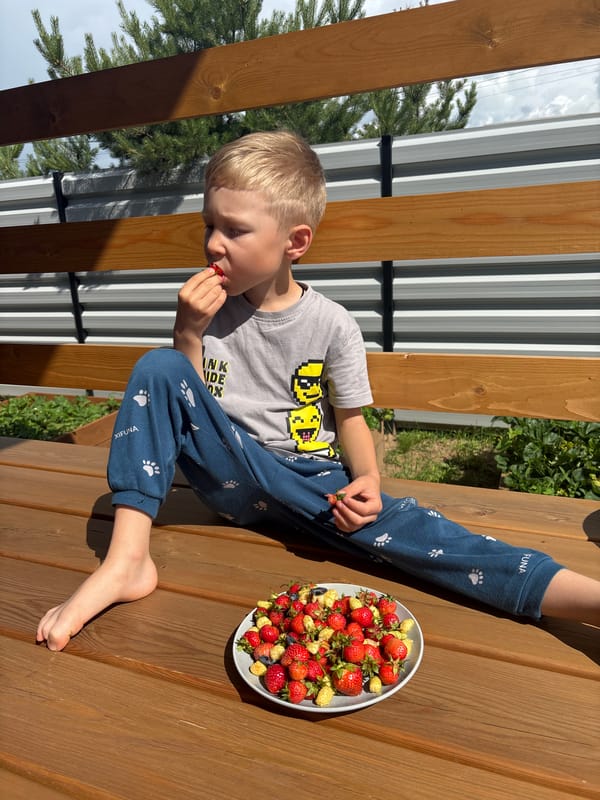 Family captures everyday moments in Chaikovsky, Russia