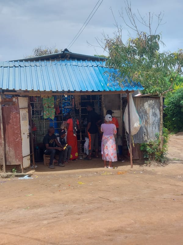 Daily Life Scenes Documented Across Dar es-Salaam Neighborhoods