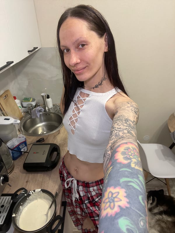 Woman takes kitchen selfie in Izhevsk, Russia