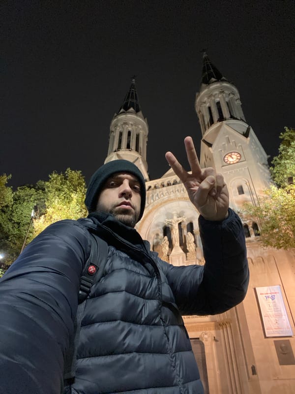 Late-night visitor documents Buenos Aires basilica with selfies, photos