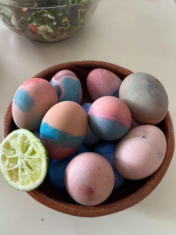 Food preparation with dyed eggs documented in Mexican town