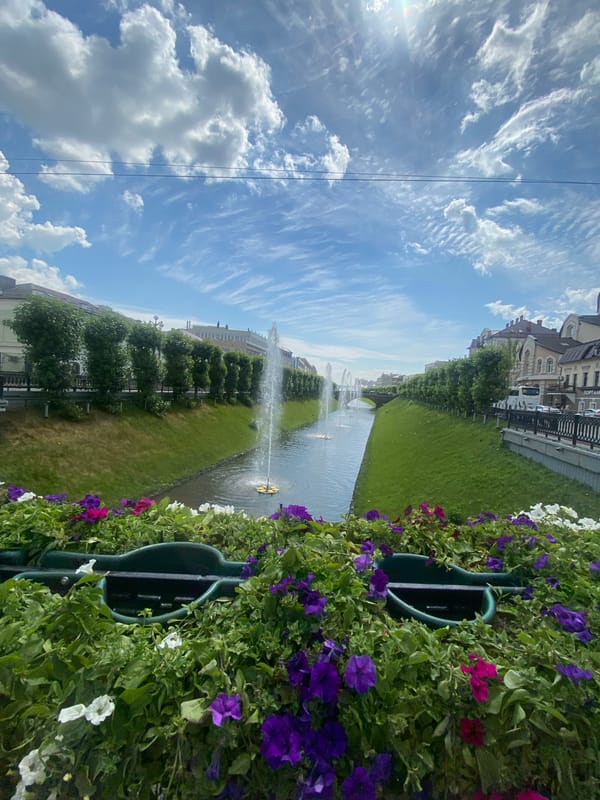 Morning scenes documented across Kazan including canals and studios