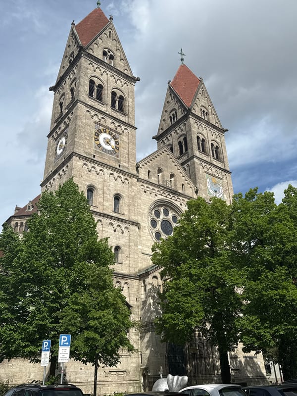 Munich's historic churches and monuments documented in afternoon walkthrough