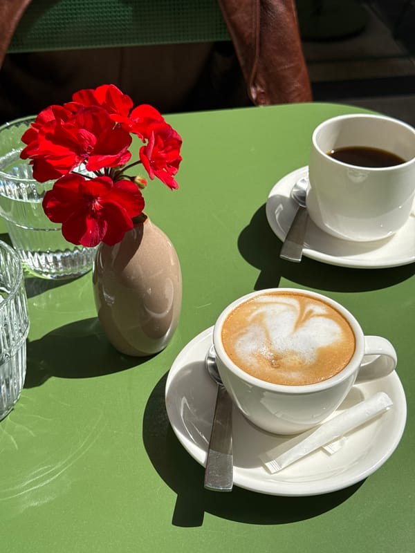 Morning life documented across Belgrade cafes, markets, streets