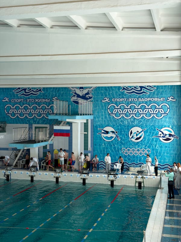 Swimming competition and casual food moments in Neftekamsk