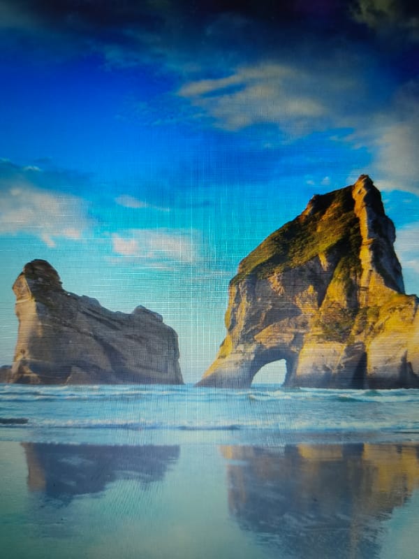 Natural rock archway documented in Ukrainian coastal waters