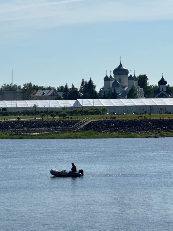 Tourist documents historic churches and spring blooms in Veliky Novgorod