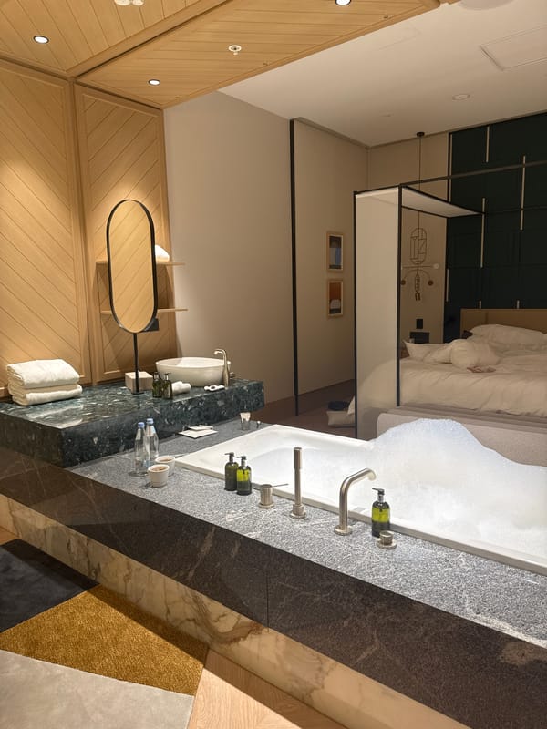 Bubble bath evening in a Tbilisi hotel room