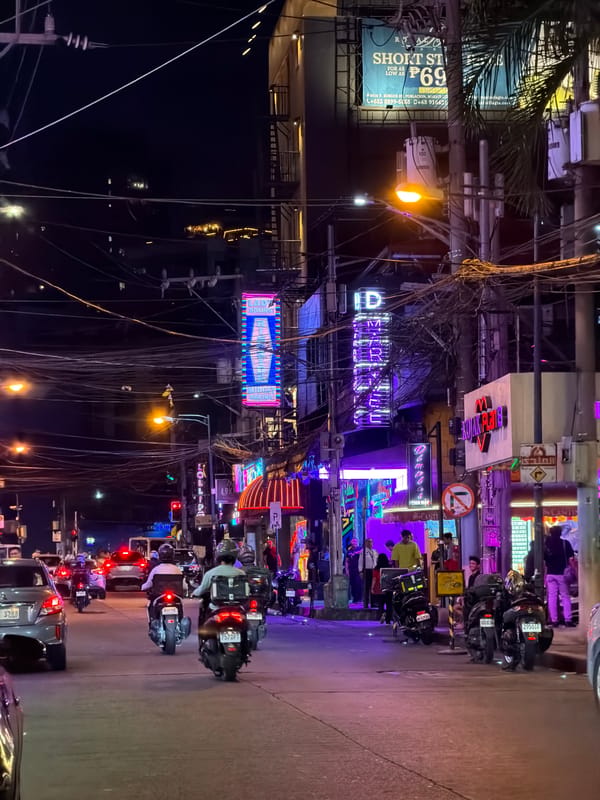 Witnesses document P. Burgos Street nightlife and Filling Station diner