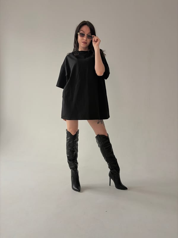 Woman poses for studio photo shoot in Chaikovsky, Russia