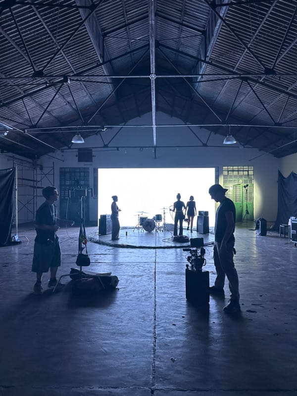 Woman spotted in Buenos Aires warehouse with LED screen setup