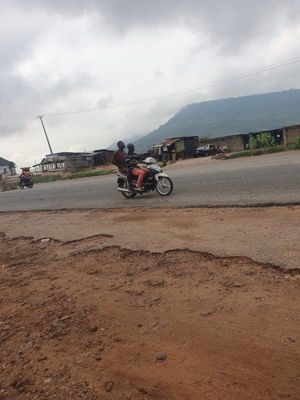 Morning street scenes reveal deteriorating infrastructure in Lokoja, Nigeria