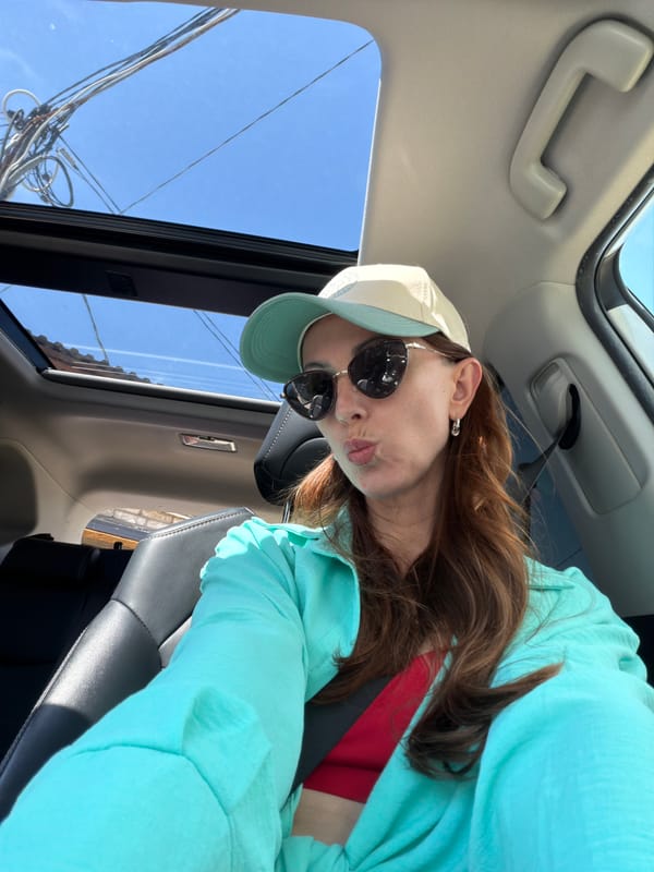 Morning scenes captured in Birobidzhan: selfies, work, pizza