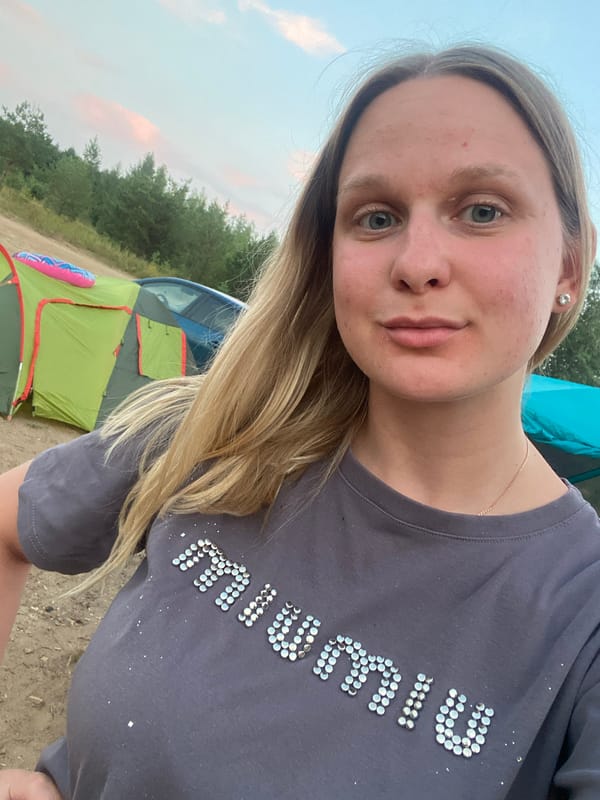 Campfire weekend at a wooded site in Nechkino, Russia