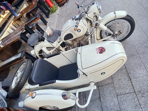 Vintage BMW motorcycle exhibition draws visitors in Nha Trang