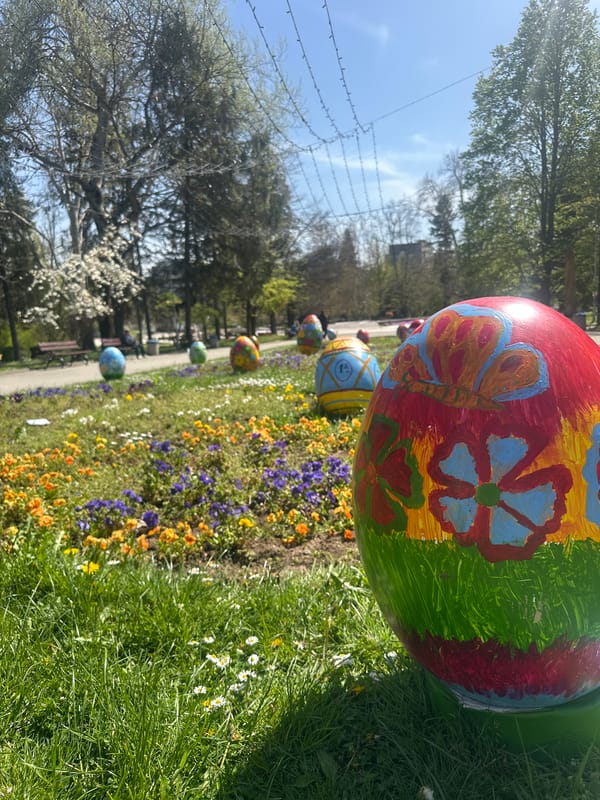Easter egg display brightens Veliko Tarnovo park this spring