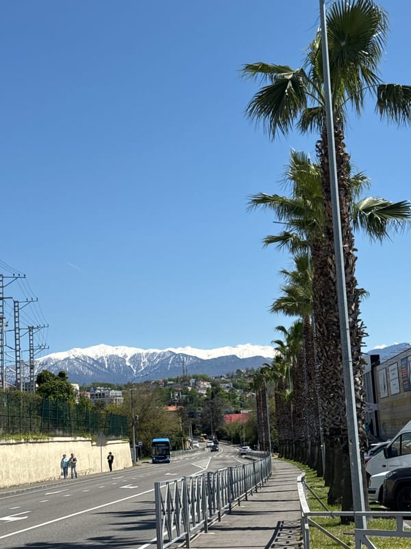 Clear morning conditions observed on Sirius road infrastructure