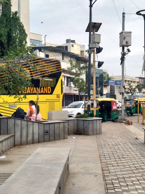 Ordinary street life documented across Bengaluru during early morning hours