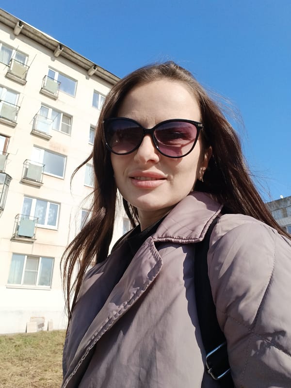 Woman documents daily moments through selfies across multiple locations