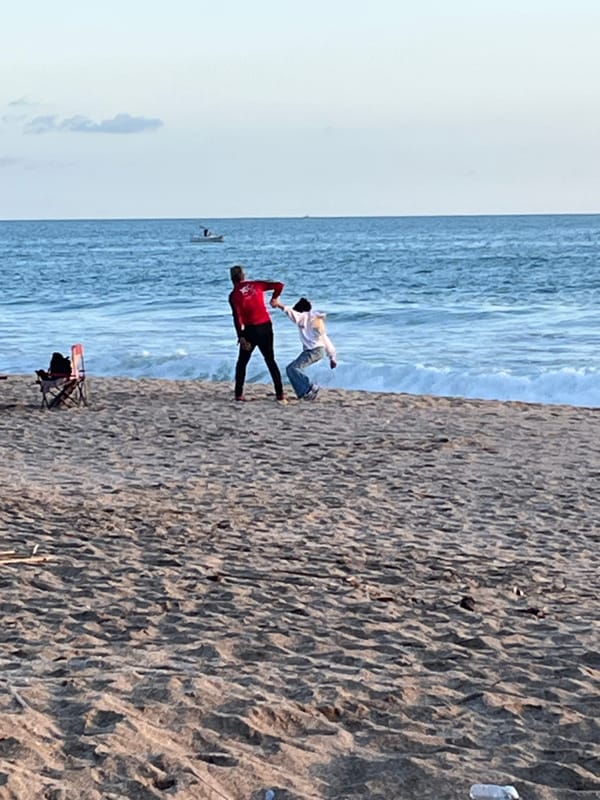 Beachgoers captured enjoying sunset moments in Alanya, Turkey