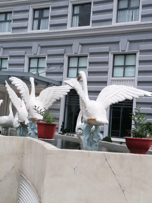 Decorative garden sculptures and topiaries documented in Da Lat