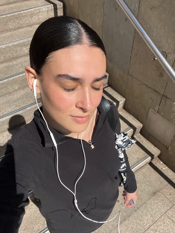 Sunny afternoon moments captured across Lyon streets and stairs