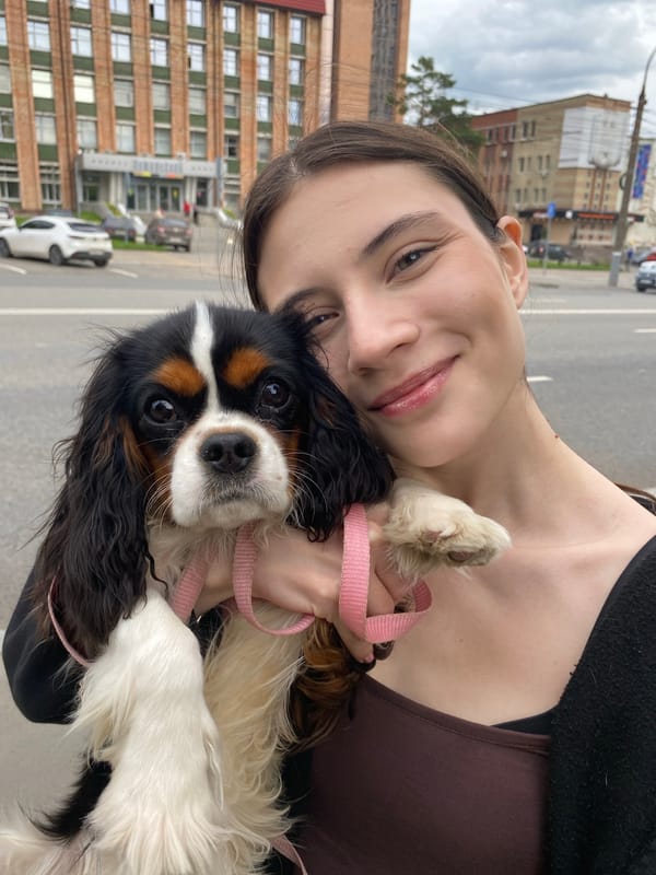 Dog walk and selfies around central Izhevsk landmarks