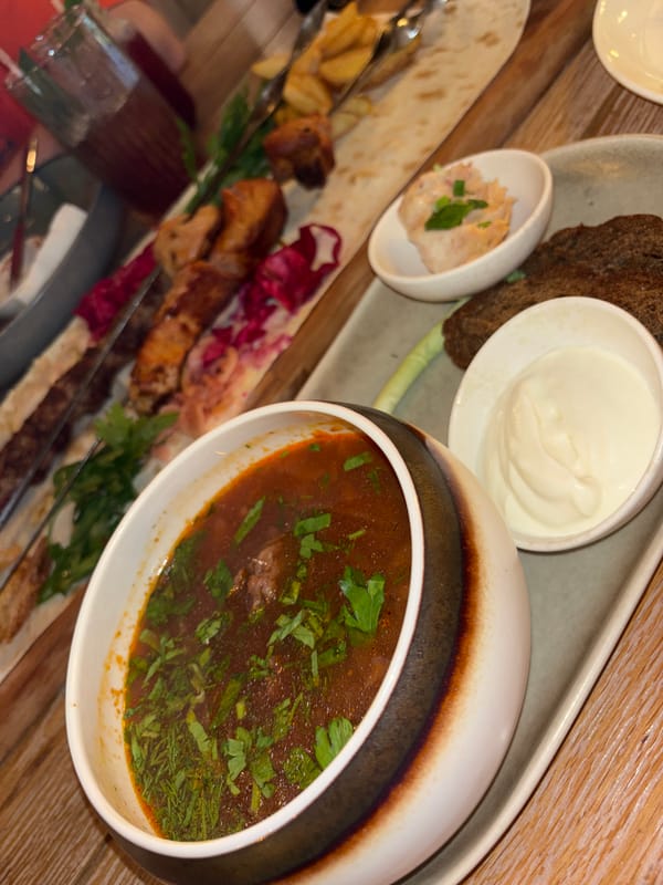 Dinner and live music at a Saint Petersburg restaurant