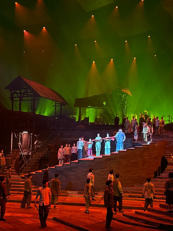 Historical theatrical performance staged in Shapingba District, China