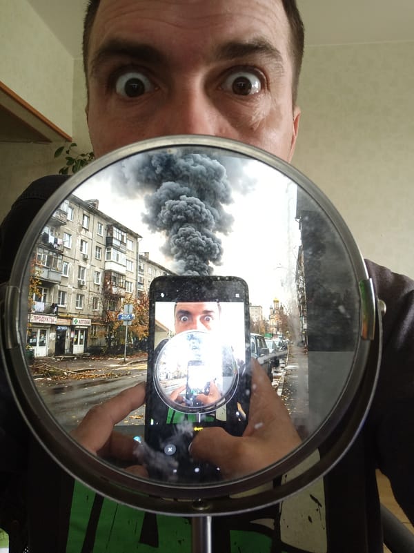 Rooftop views, mirror selfies, and odd details in Nizhny Novgorod