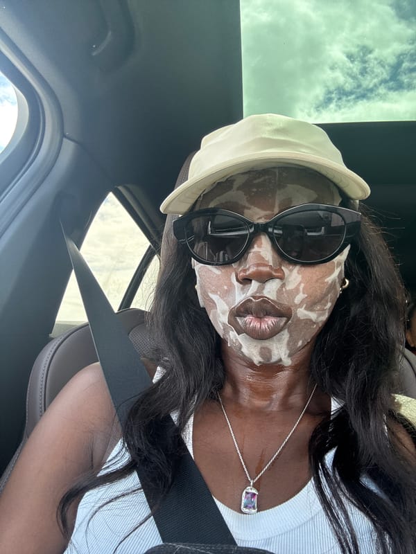 Masked driver spotted in vehicle in Thousand Palms