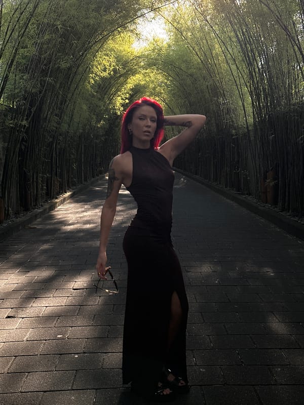 Beach selfies and wine captured in North Kuta