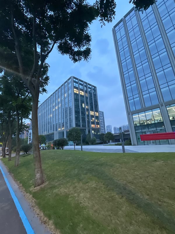 Daily life documented across Chongqing High-tech Zone morning hours