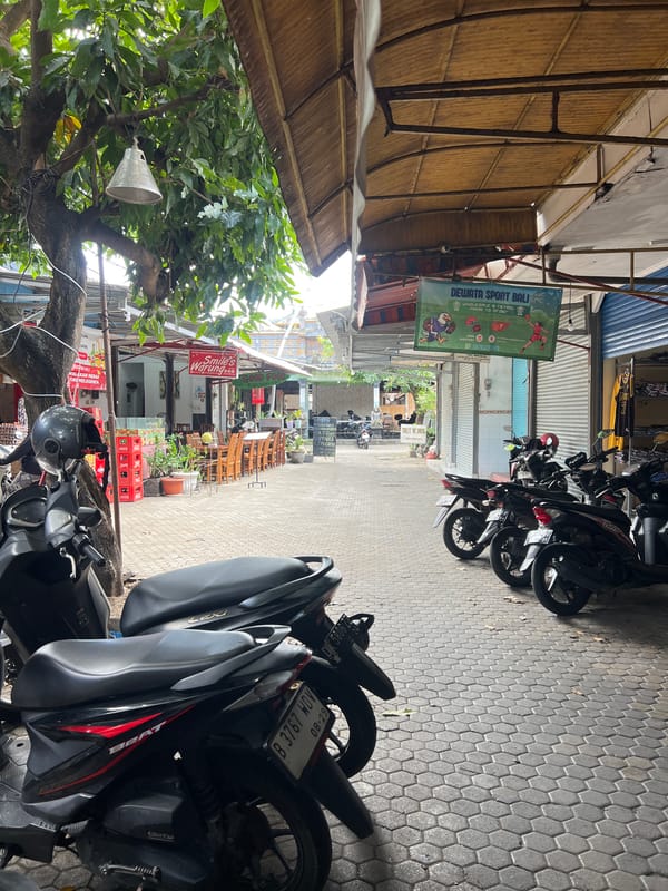 Fresh fruit, smoothies, and street life in Kuta, Bali