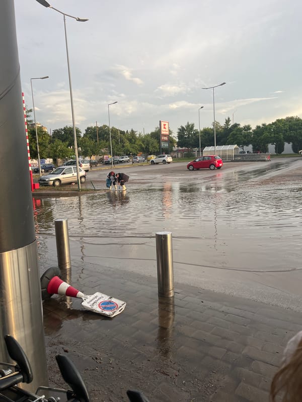 Heavy rainfall floods parking lots, streets in Blagoevgrad, Bulgaria