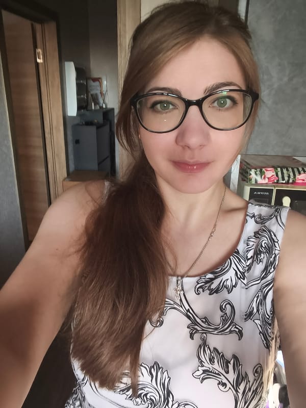 Close-up selfie in Novaya Usman, Russia