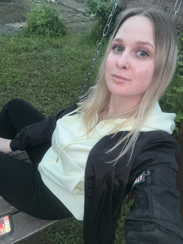 Ordinary afternoon moments captured across Chaikovsky, Russia