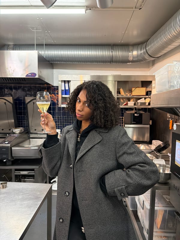 Everyday moments captured across Paris locations on Valentine's Day