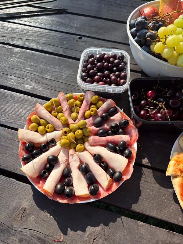 Lakeside cabin picnic spread in the Russian forest