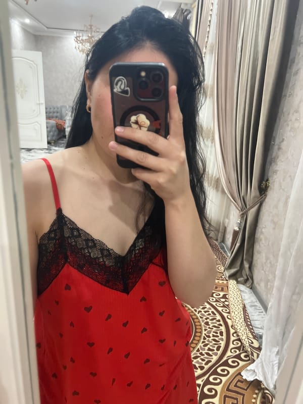 Afternoon selfie session at home in Kara-Dıykan, Kyrgyzstan