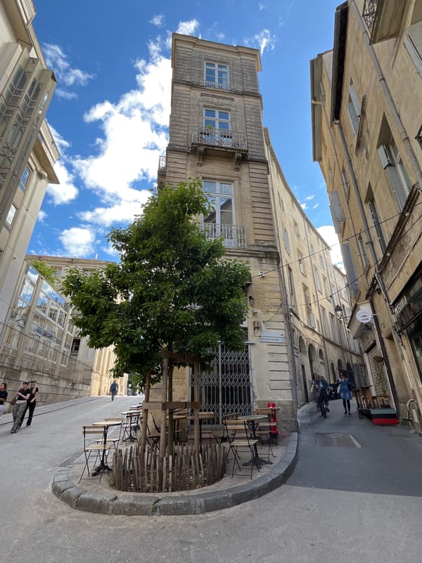 Daily street life documented in Montpellier, France