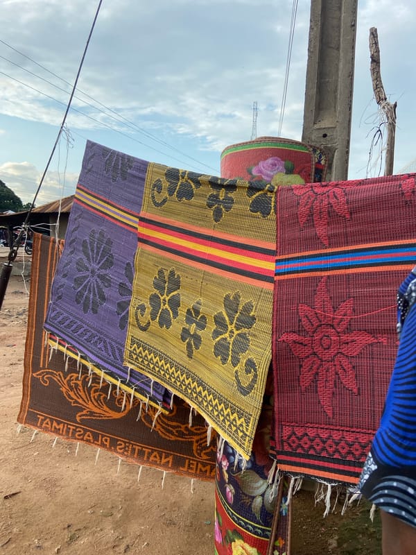 Market life documented in Mararaba Nigeria afternoon scenes