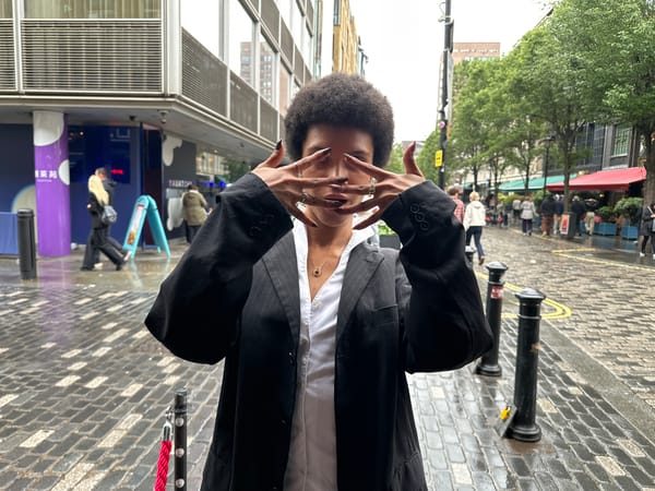 Witness captures rainy afternoon scenes across London's West End