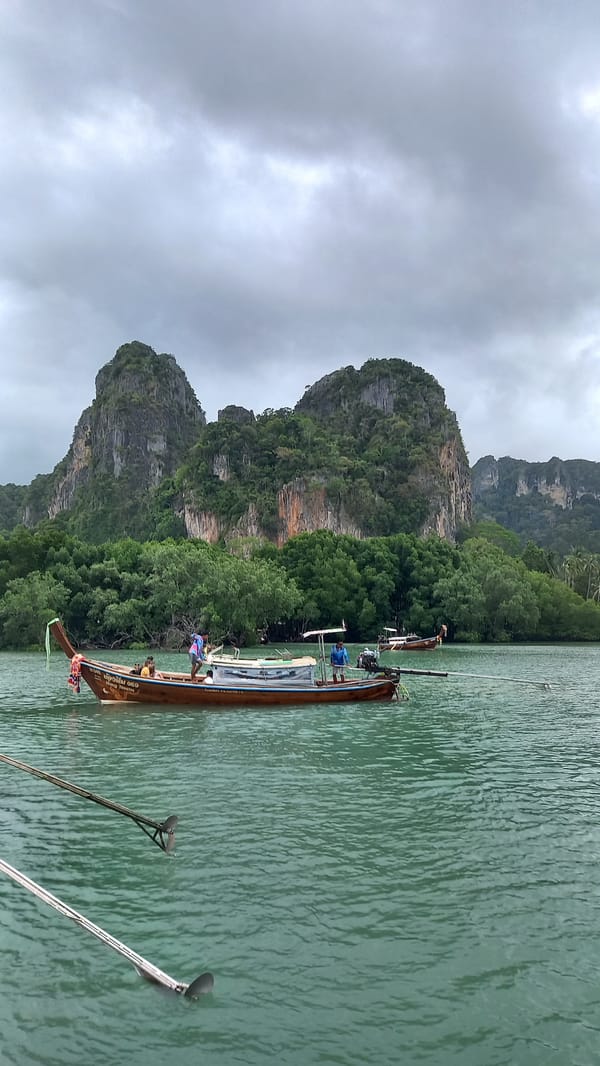 Quiet morning scenes captured across Ban Ao Nang waterfront