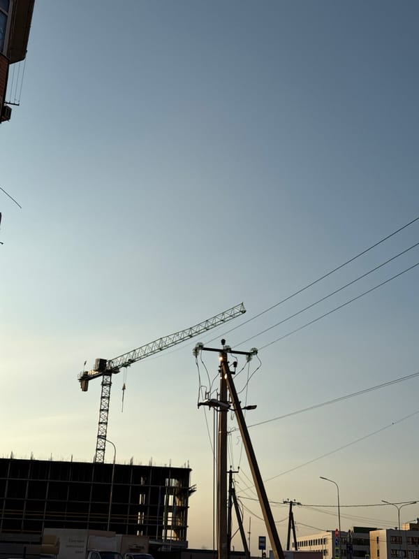Ordinary urban moments documented across three-hour afternoon span