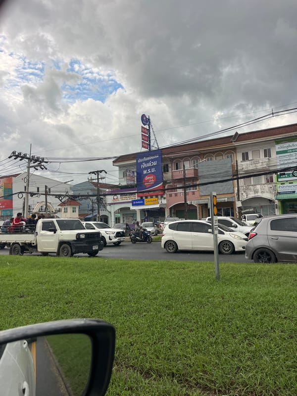 Routine traffic scenes documented in Si Sunthon, Thailand