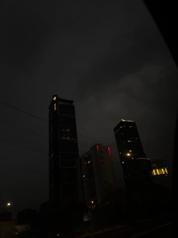 Nighttime skyline photograph captured in Puebla, Mexico