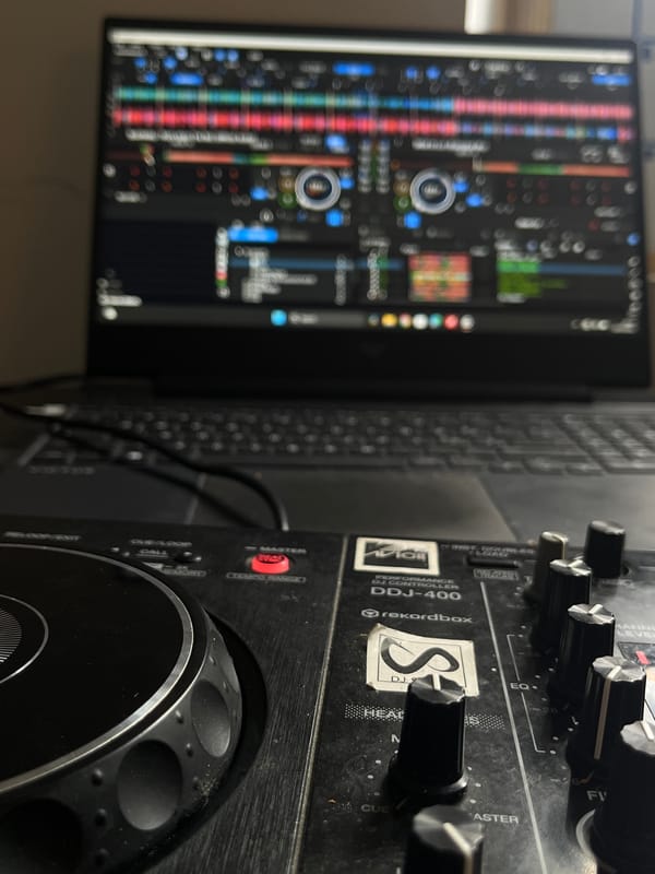 DJ equipment setup documented in Milan music studio